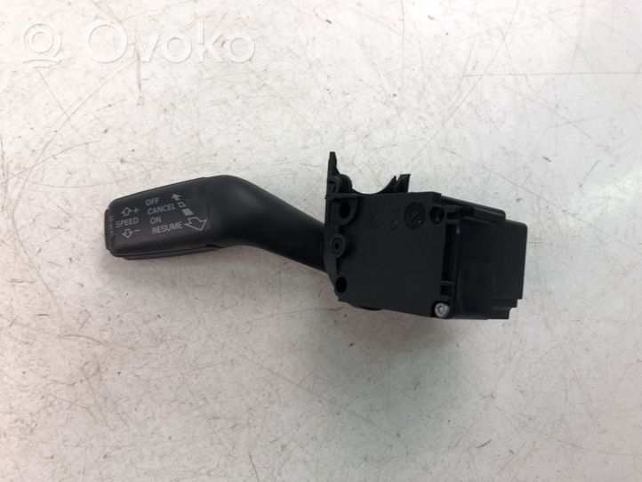 Seat Exeo (3R) Pyyhkimen/suuntavilkun vipukytkin 4E0953521B