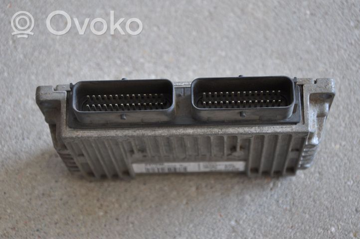 Peugeot 406 Module de contrôle de boîte de vitesses ECU 9645631880