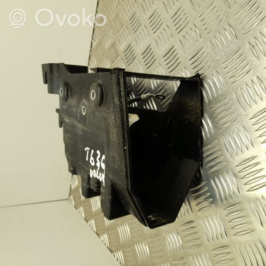 Volvo XC60 Półka akumulatora 32244071