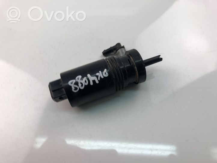 Volvo XC60 Headlight washer pump 1020369