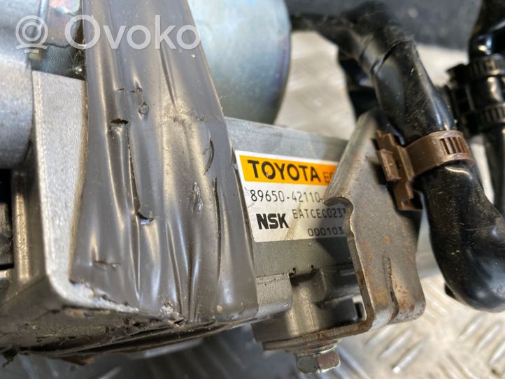 Toyota RAV 4 (XA40) Część elektroniczna układu kierowniczego 8965042110