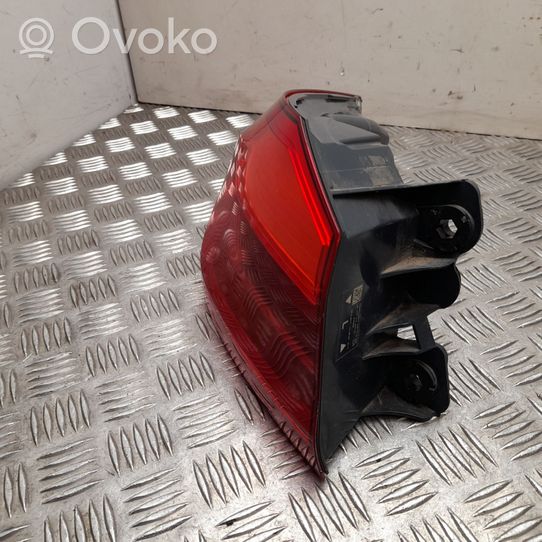 BMW 5 G30 G31 Rear/tail lights 7376463