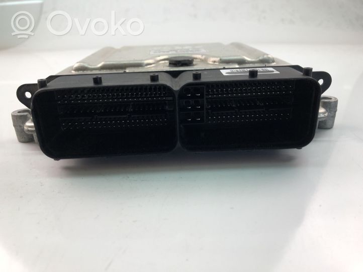 Hyundai i30 Calculateur moteur ECU 391102BPE5