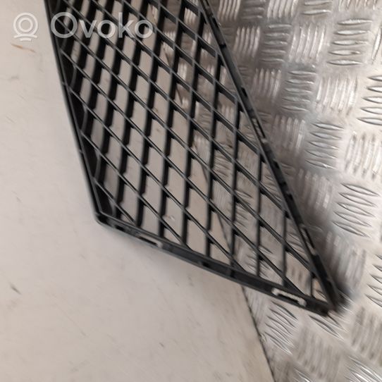 Seat Ibiza IV (6J,6P) Grille de calandre avant 6J0853667D