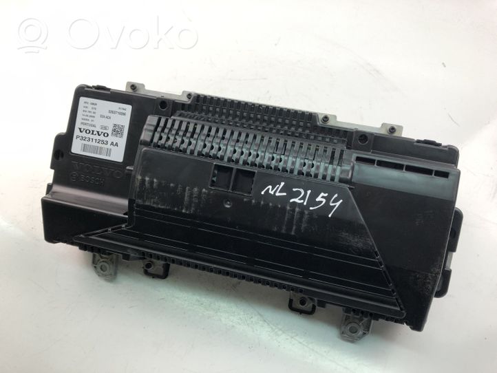 Volvo V60 Tachimetro (quadro strumenti) P32311253AA