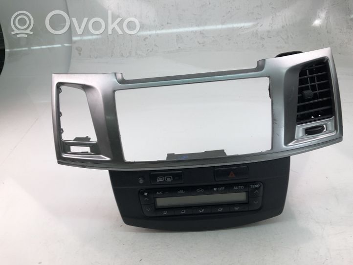 Toyota Highlander XU40 Oro kondicionieriaus/ klimato/ pečiuko valdymo blokas (salone) 886500K250