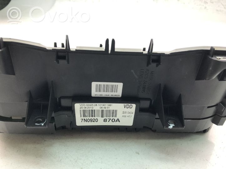 Volkswagen Sharan Speedometer (instrument cluster) 7N0920870P