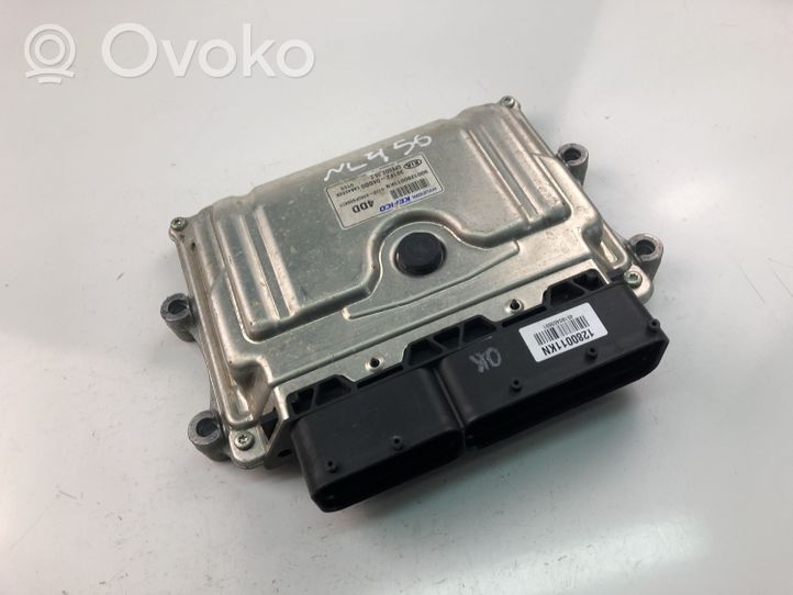 KIA Ceed Sterownik / Moduł ECU 391F204DD0