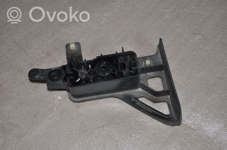 Porsche Cayenne (92A) Base della presa Jacking 7P5802830A