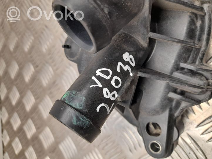 Volkswagen Polo V 6R Water pump 04C121121C