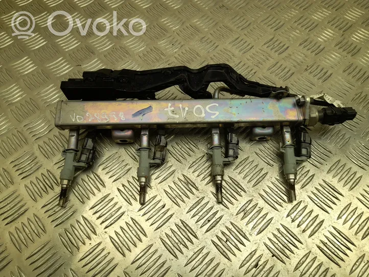 Toyota RAV 4 (XA50) Kraftstoffverteiler Einspritzleiste 2325025020