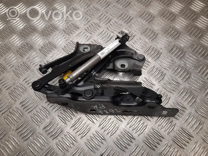 Audi A4 S4 B9 Tailgate/trunk/boot hinge 8W0823301E