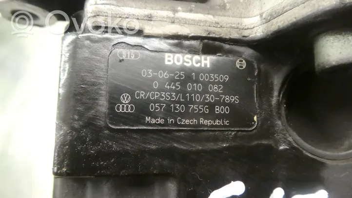 Audi A8 S8 D3 4E Polttoaineen ruiskutuksen suurpainepumppu 057130755G