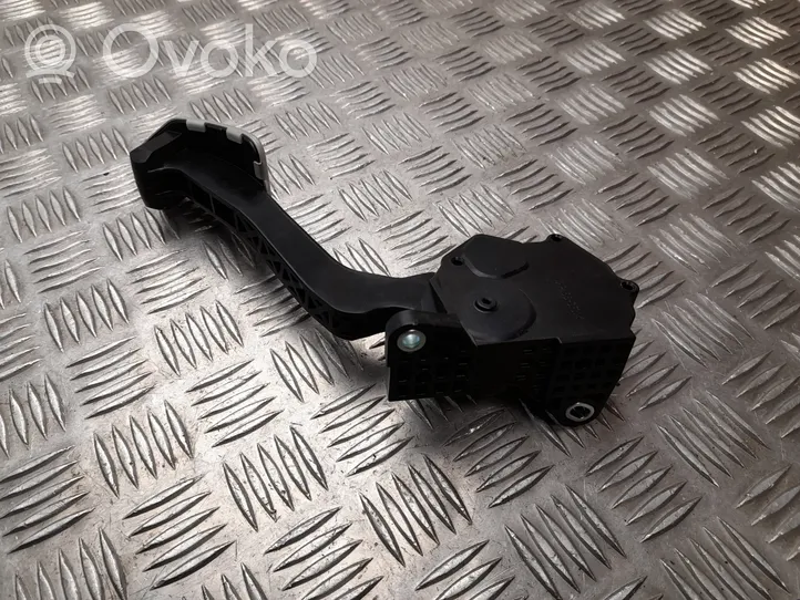 Subaru XV II Accelerator throttle pedal 36010FL031