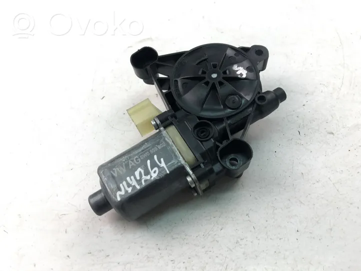 Volkswagen Crafter Front door window regulator motor 8W0959802