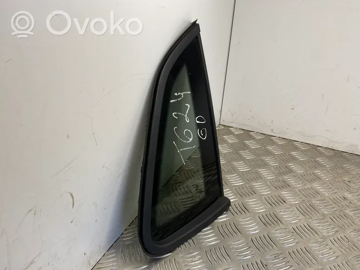 Volkswagen Polo VI AW Takaoven ikkunalasin kehys 2G4845298M