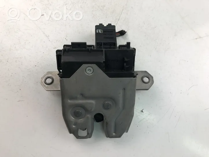 Volvo V60 Blocco/chiusura/serratura del portellone posteriore/bagagliaio 31335045