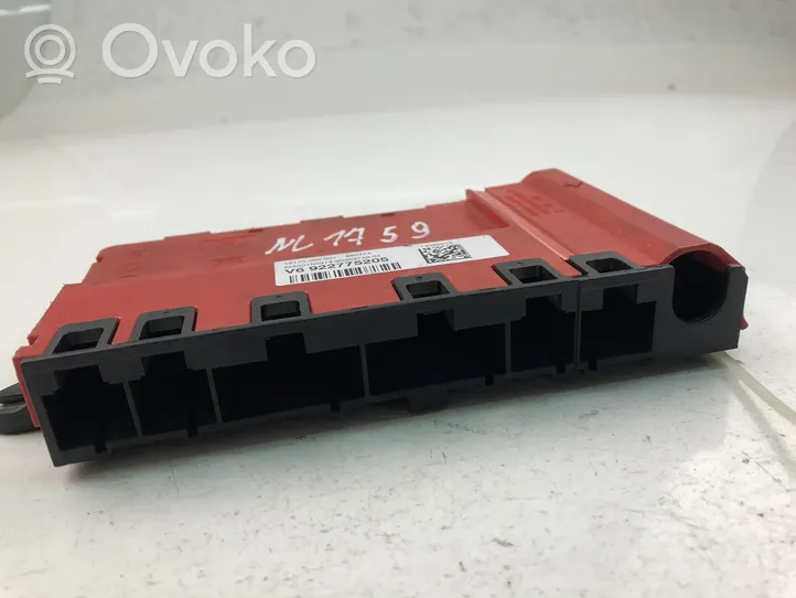 BMW 4 F32 F33 Battery relay fuse 922775205
