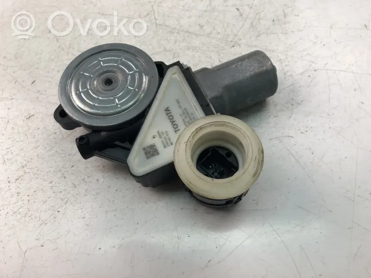 Toyota Auris E180 Motorino alzacristalli della portiera anteriore 8570102090