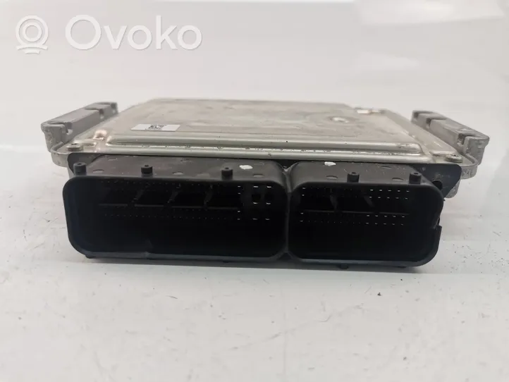 KIA Ceed Sterownik / Moduł ECU 391102BRE9