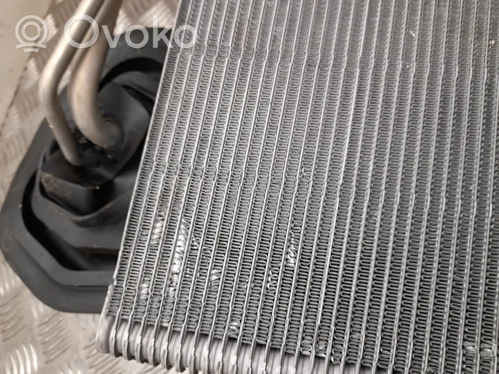 Mercedes-Benz C AMG W205 Heater blower radiator T29754B