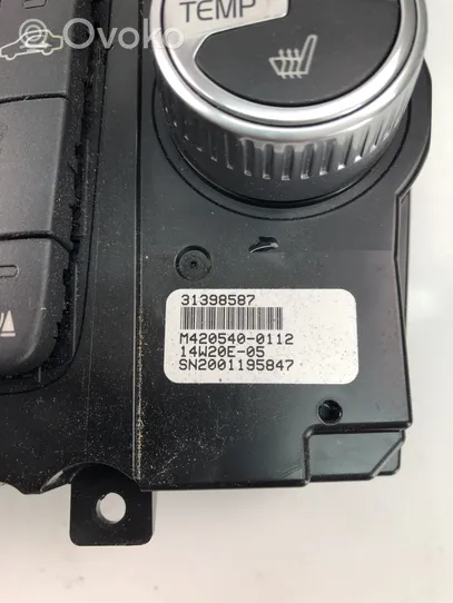 Volvo V60 Climate control unit 31398587