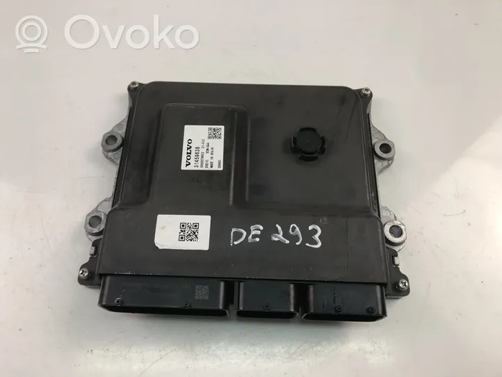 Volvo XC40 Variklio valdymo blokas 31459638