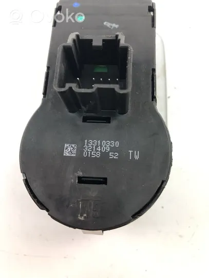 Opel Corsa D Light switch 13310330