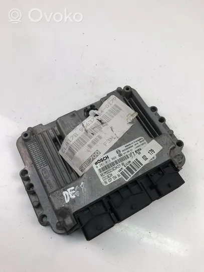 Citroen C4 I Sterownik / Moduł ECU 9663755480