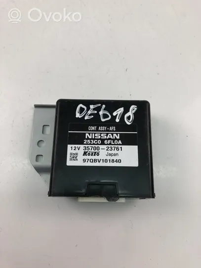 Nissan X-Trail T32 Sterownik / Moduł świateł LCM 253C06FL0A