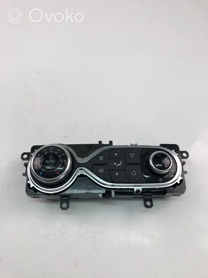 Renault Clio IV Panel klimatyzacji 275105430R