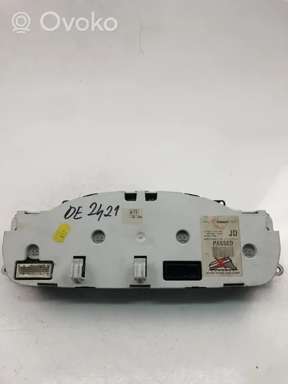 Jaguar X-Type Speedometer (instrument cluster) 1X4F10B885AB