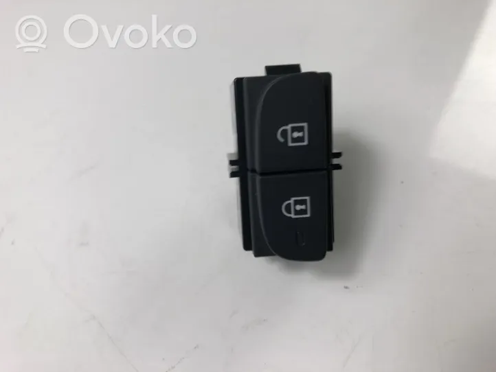 Volvo XC40 Przycisk centralnego zamka 31456156