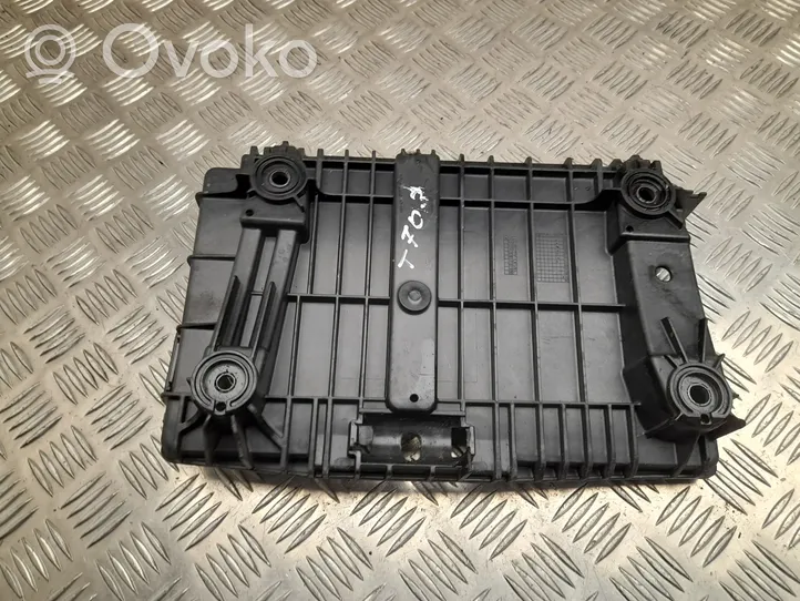 Mercedes-Benz C AMG W205 Battery tray A2055463900