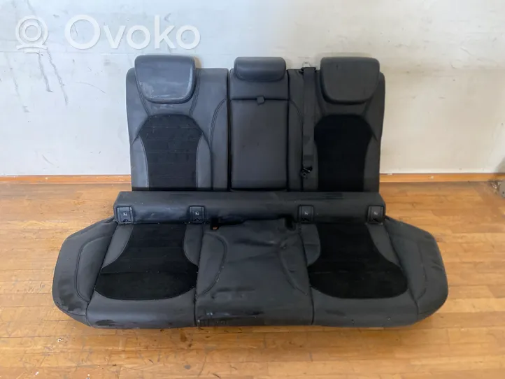 Alfa Romeo Stelvio Rear seat 