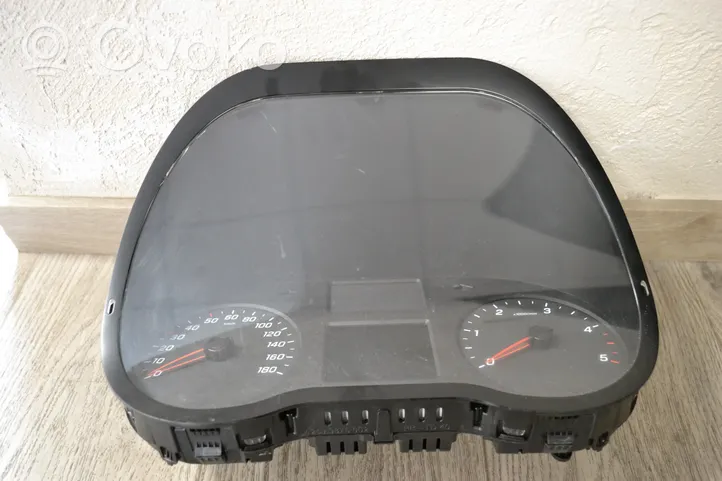 Mercedes-Benz Sprinter W907 W910 Speedometer (instrument cluster) A9079000904