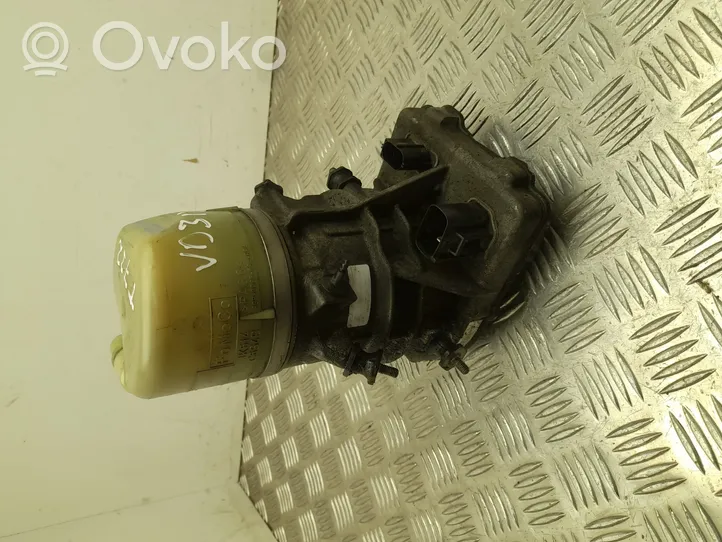 Volvo XC60 Ohjaustehostimen pumppu 3K514C6S4B