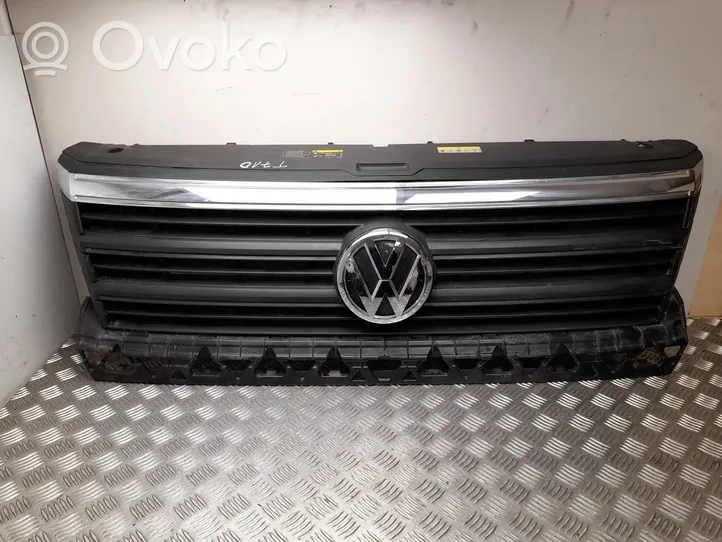 Volkswagen Crafter Etusäleikkö 7C0853653J