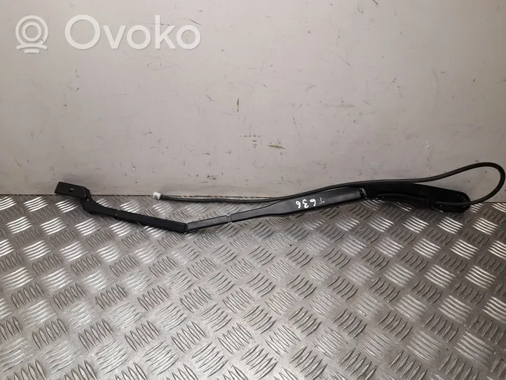 Volvo XC60 Galinio stiklo valytuvo kojelė W000082546