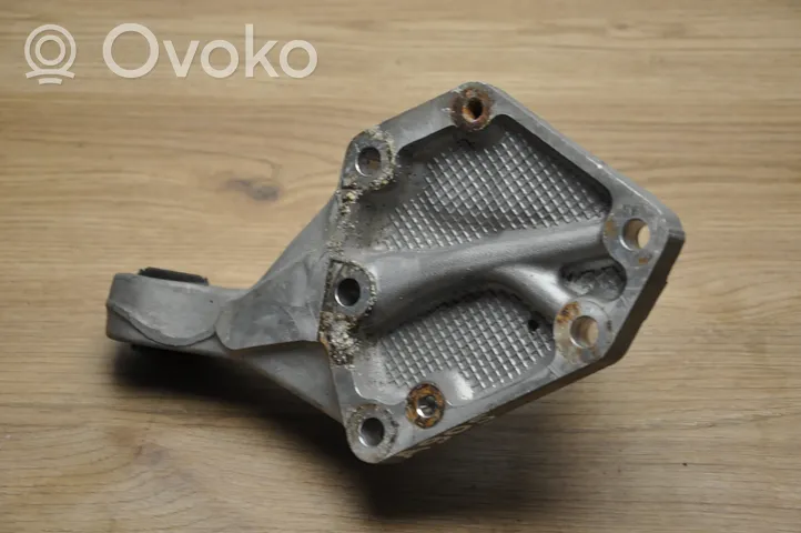 Peugeot 308 Driveshaft support bearing bracket 