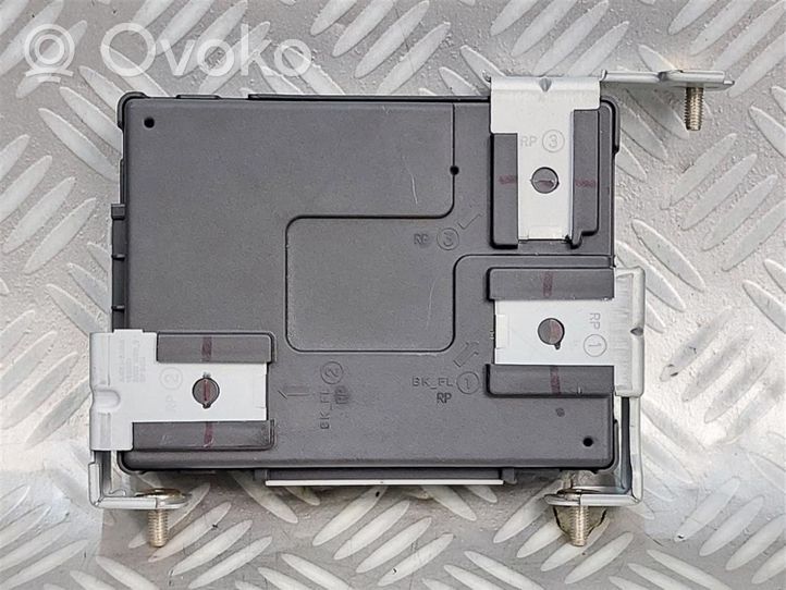 KIA Carens III Module de fusibles 95400-A4HA0