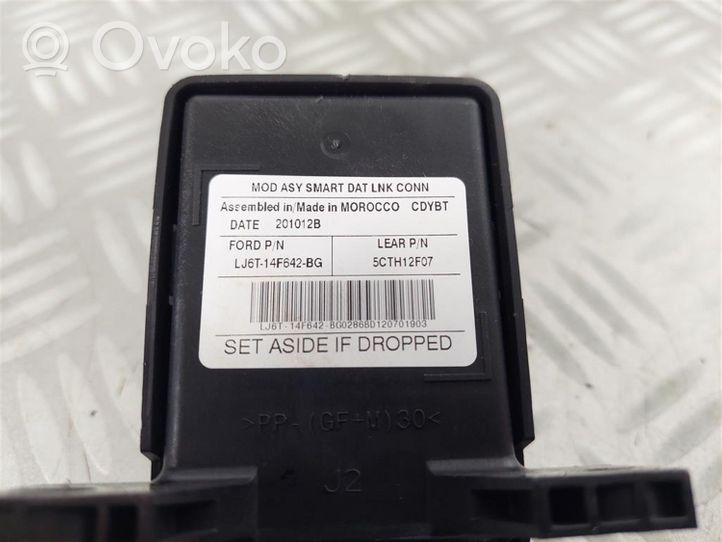 Ford Kuga III Connecteur radio EUR ISO LJ6T-14F642-BG