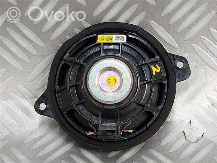 Audi Q8 Subwoofer speaker 4M8035416