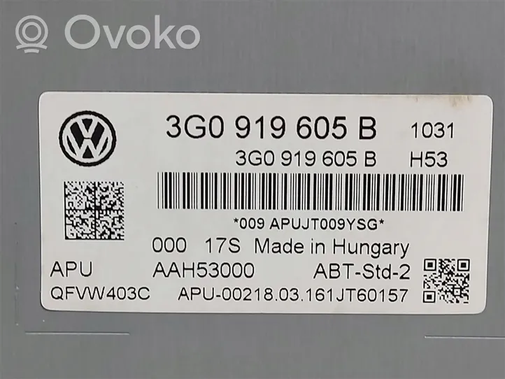 Volkswagen Touran III Unité principale radio / CD / DVD / GPS 3G0919605B