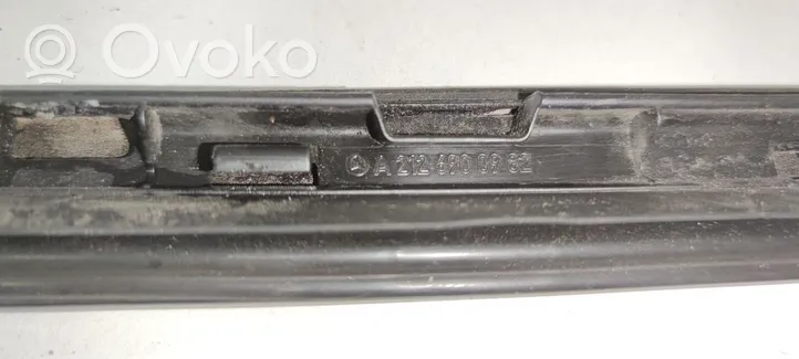 Mercedes-Benz E W212 Windshield trim A2126900982