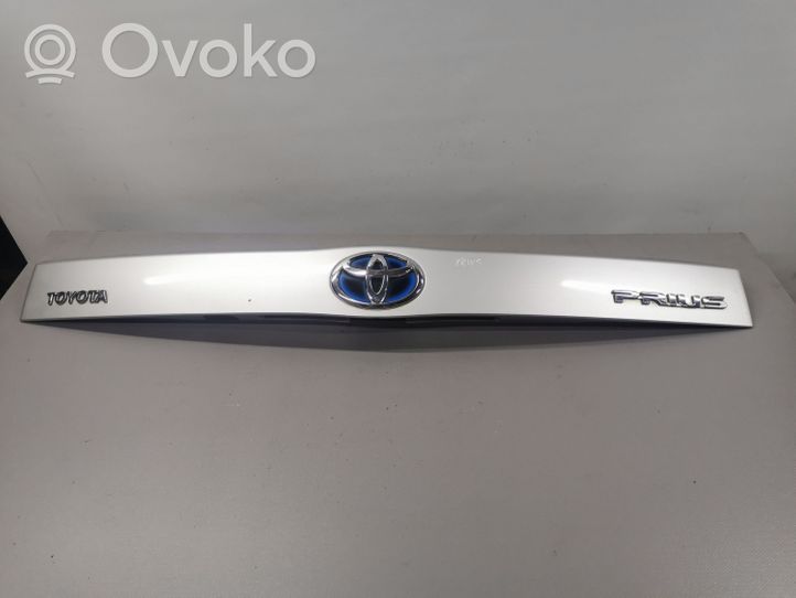 Toyota Prius (XW30) Takaluukun rekisterikilven valon palkki 