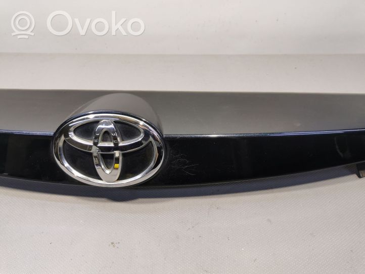 Toyota Auris E180 Éclairage de plaque d'immatriculation 