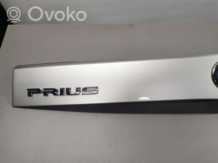 Toyota Prius (XW30) Takaluukun rekisterikilven valon palkki 