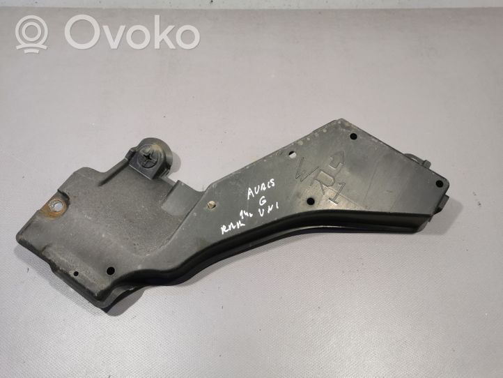 Toyota Auris E180 Osłona tylna podwozia pod zderzak 5762702100