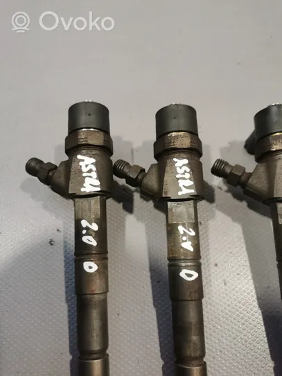 Opel Astra J Fuel injectors set 0445110327